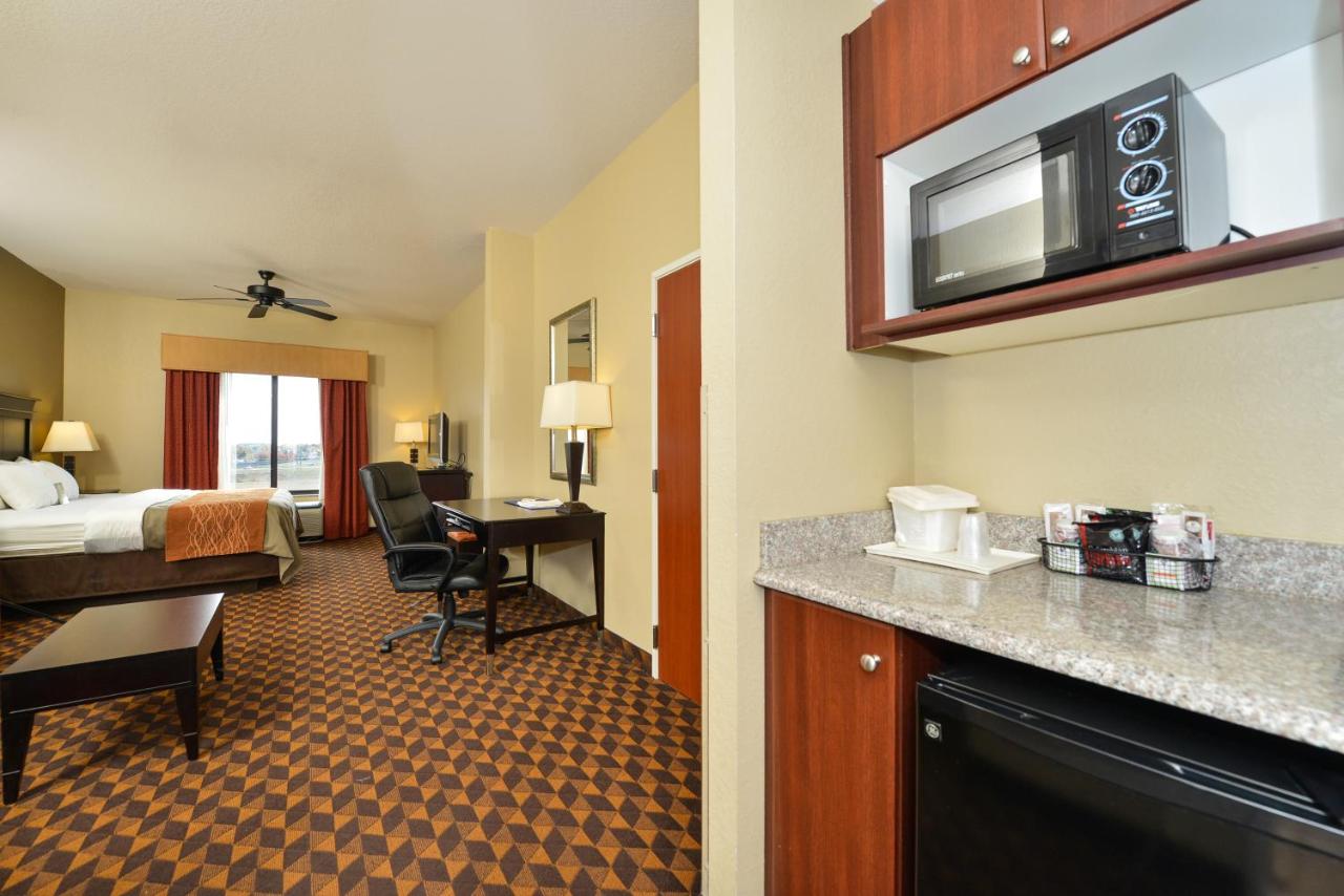 King Room - Non-Smoking at Comfort Inn & Suites Clinton - Jackson West