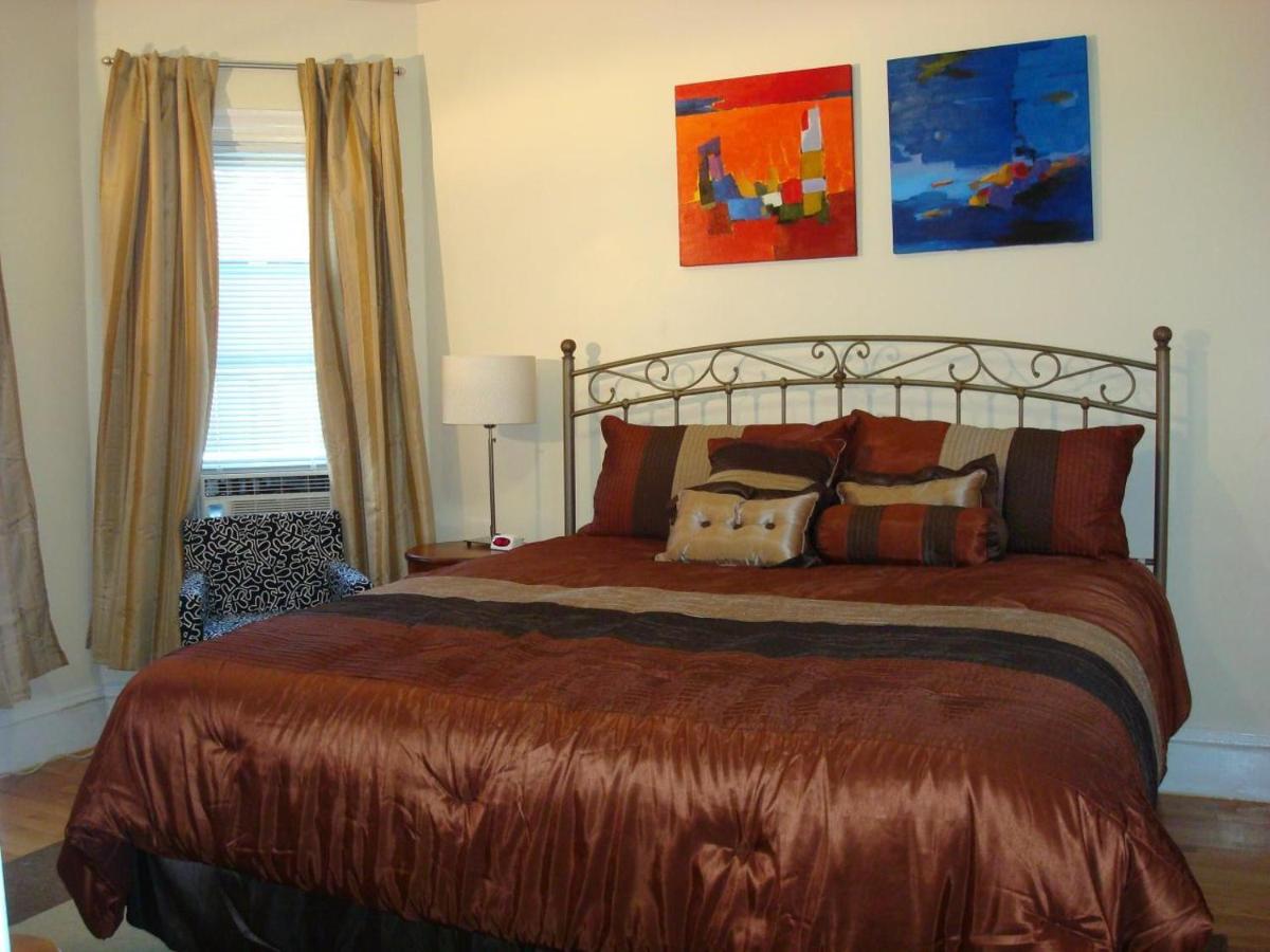 | Bowers House Bed and Breakfast