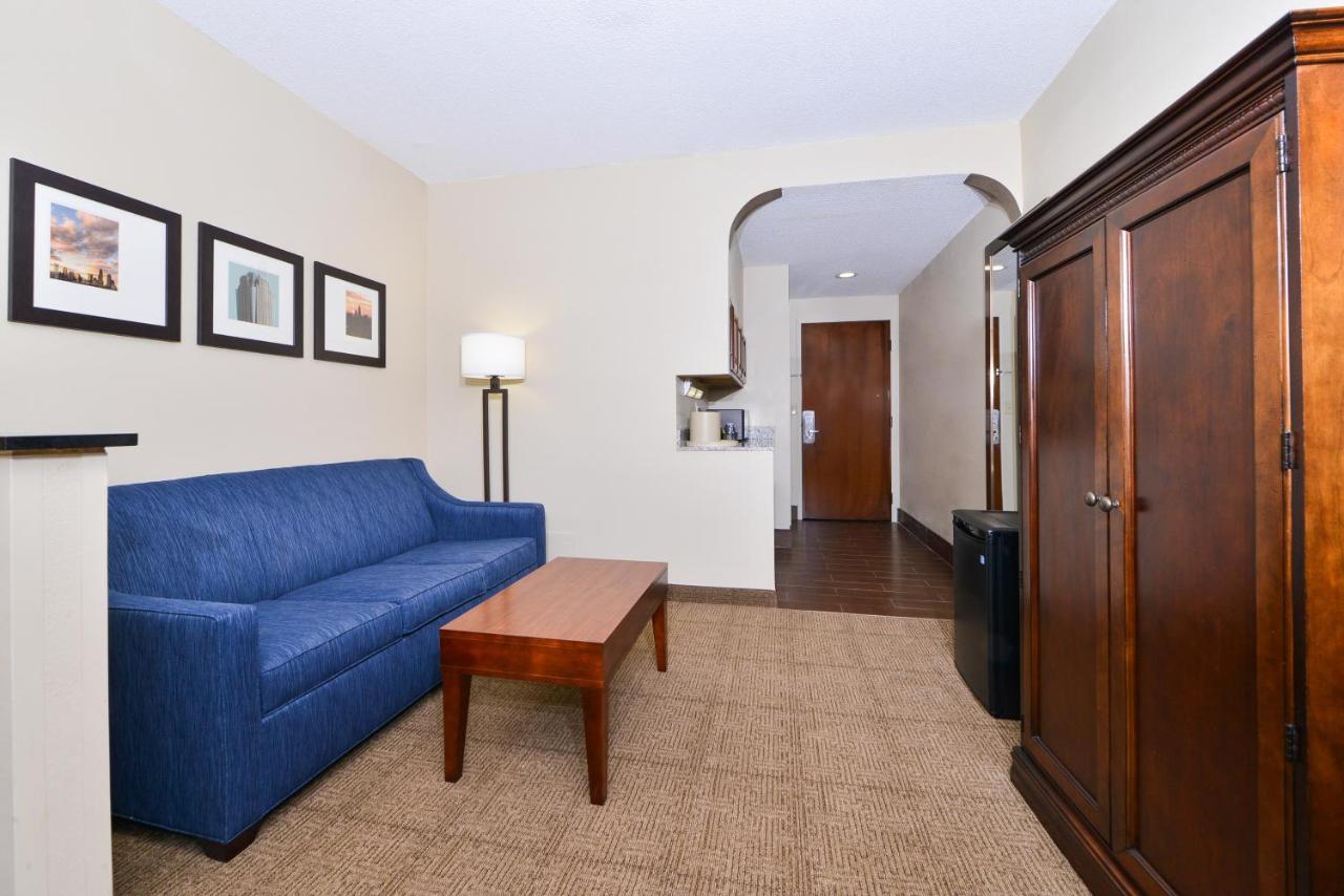 King Suite with Spa Bath - Non-Smoking at Comfort Suites University - Research Park