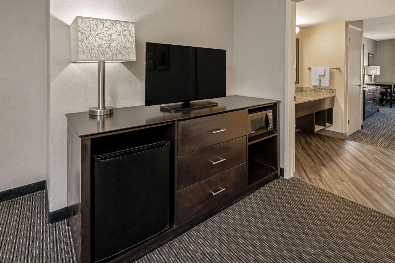 Suite with Two King Beds at La Quinta Inn & Suites by Wyndham Anaheim
