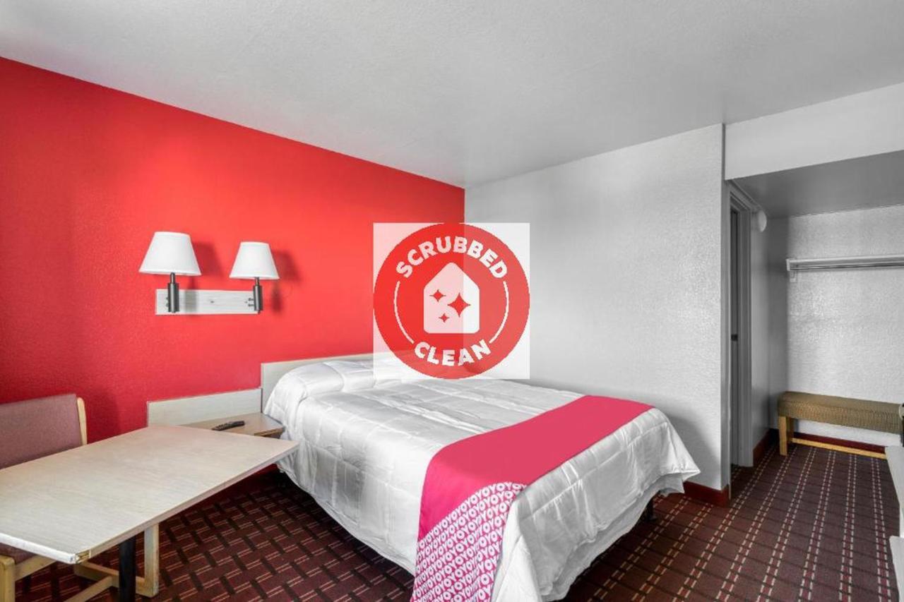 | OYO Hotel Houston Southwest I-69