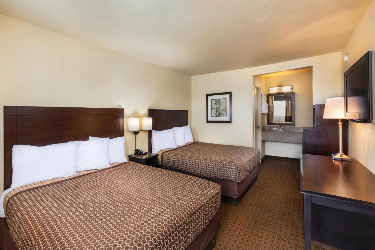 | Key Inn and Suites