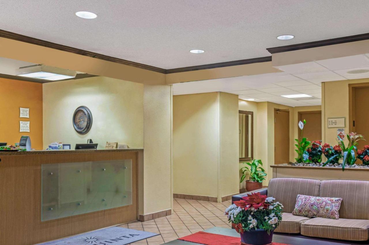 | La Quinta by Wyndham Miami Cutler Bay