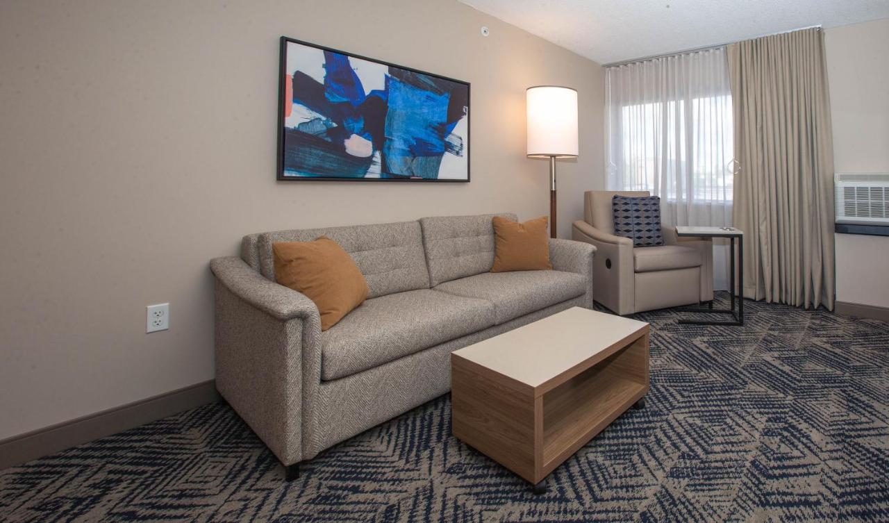 One-Bedroom King Suite - Non-Smoking at Candlewood Suites Cleveland South - Independence by IHG