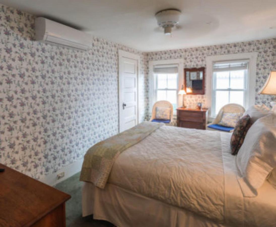 | Snug Cottage