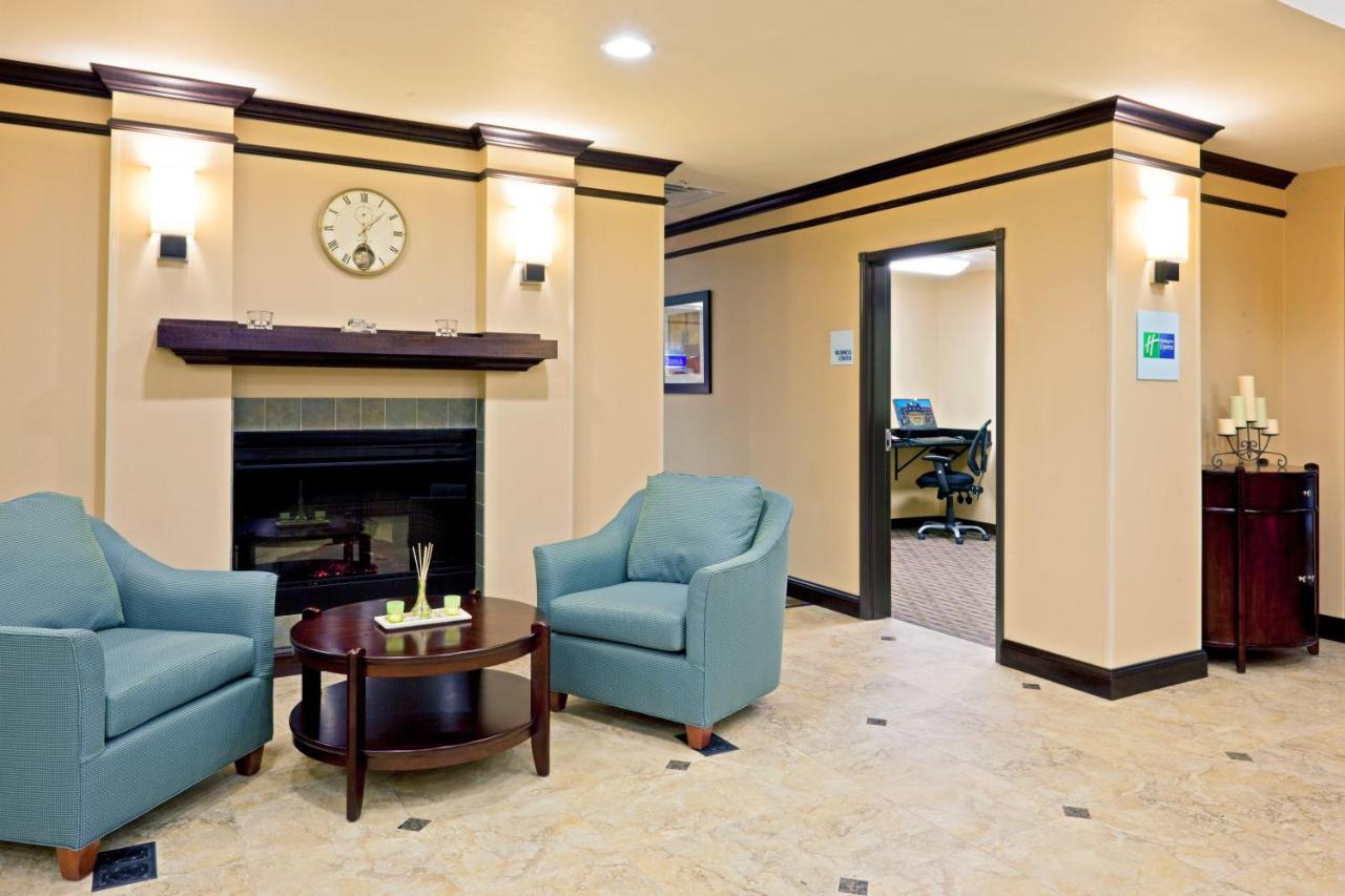  | Holiday Inn Express Hotel & Suites Syracuse North Airport Area, an IHG Hotel