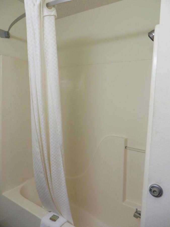 King Room - Non-Smoking at Super 8 by Wyndham Denton