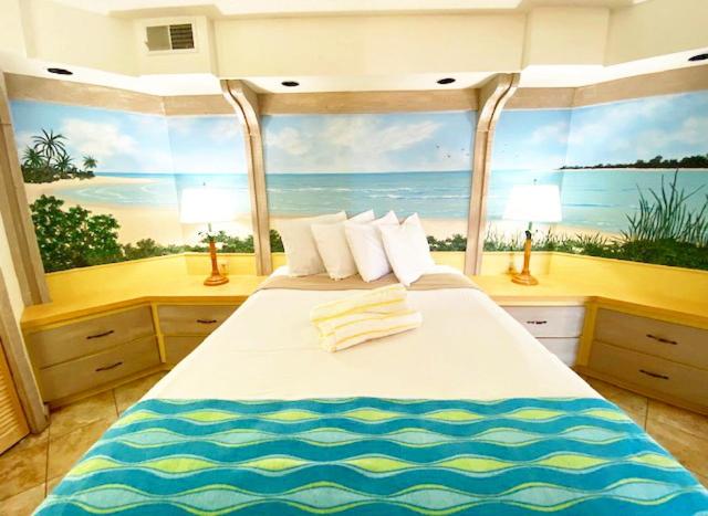 | Voyager Beach Club by Liberte'