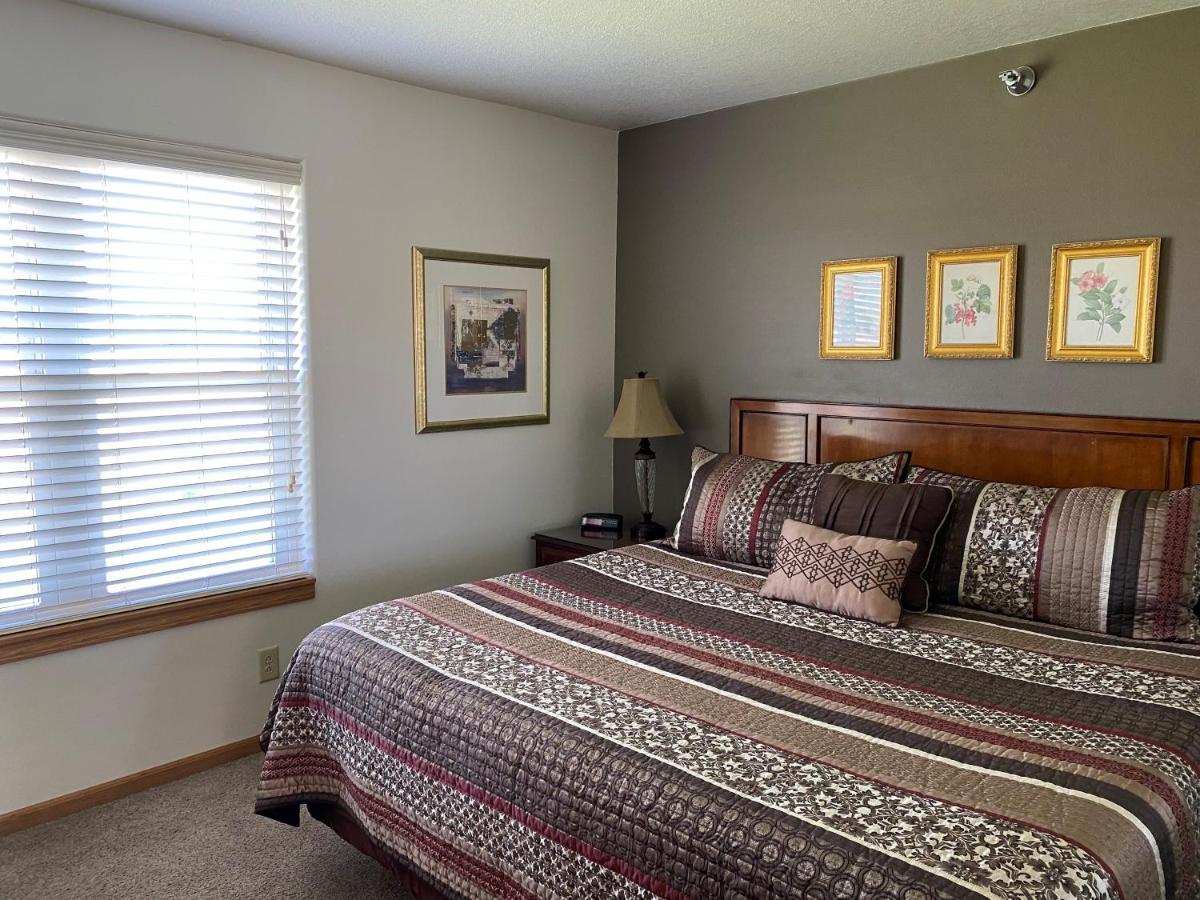 | Nauvoo Vacation Condos and Villas