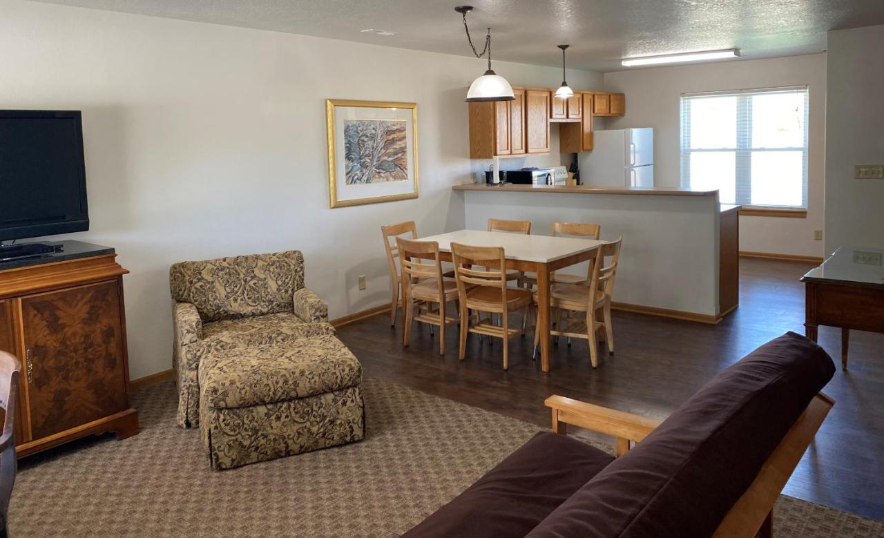 | Nauvoo Vacation Condos and Villas