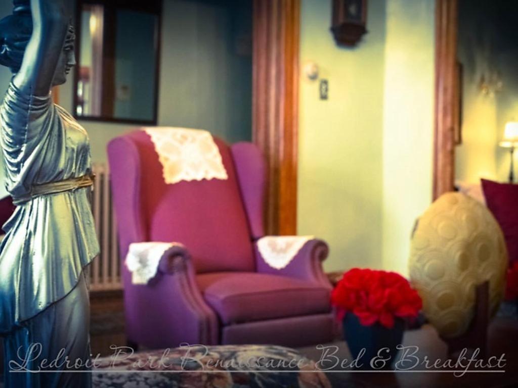 | Ledroit Park Renaissance Bed and Breakfast