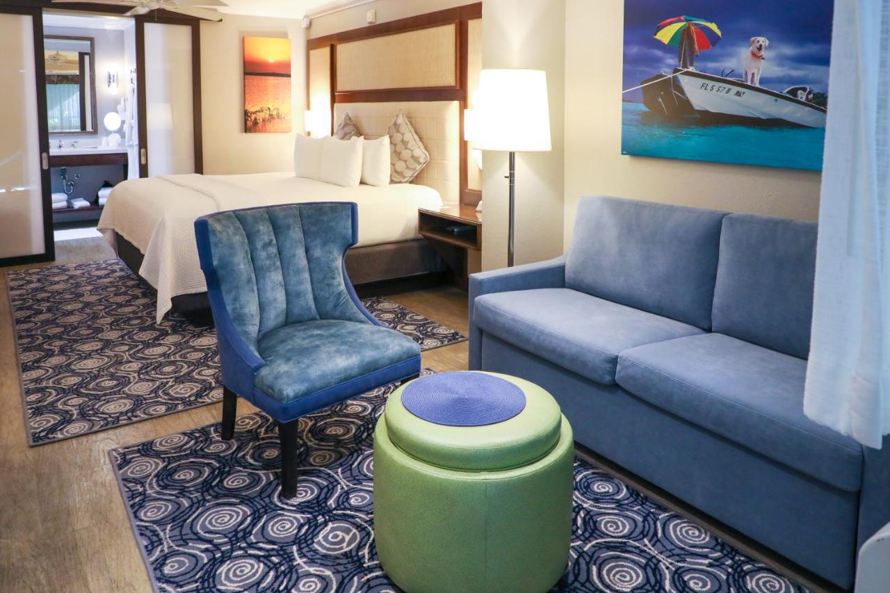 Deluxe Junior Suite at Almond Tree Inn Hotel - Adults Only