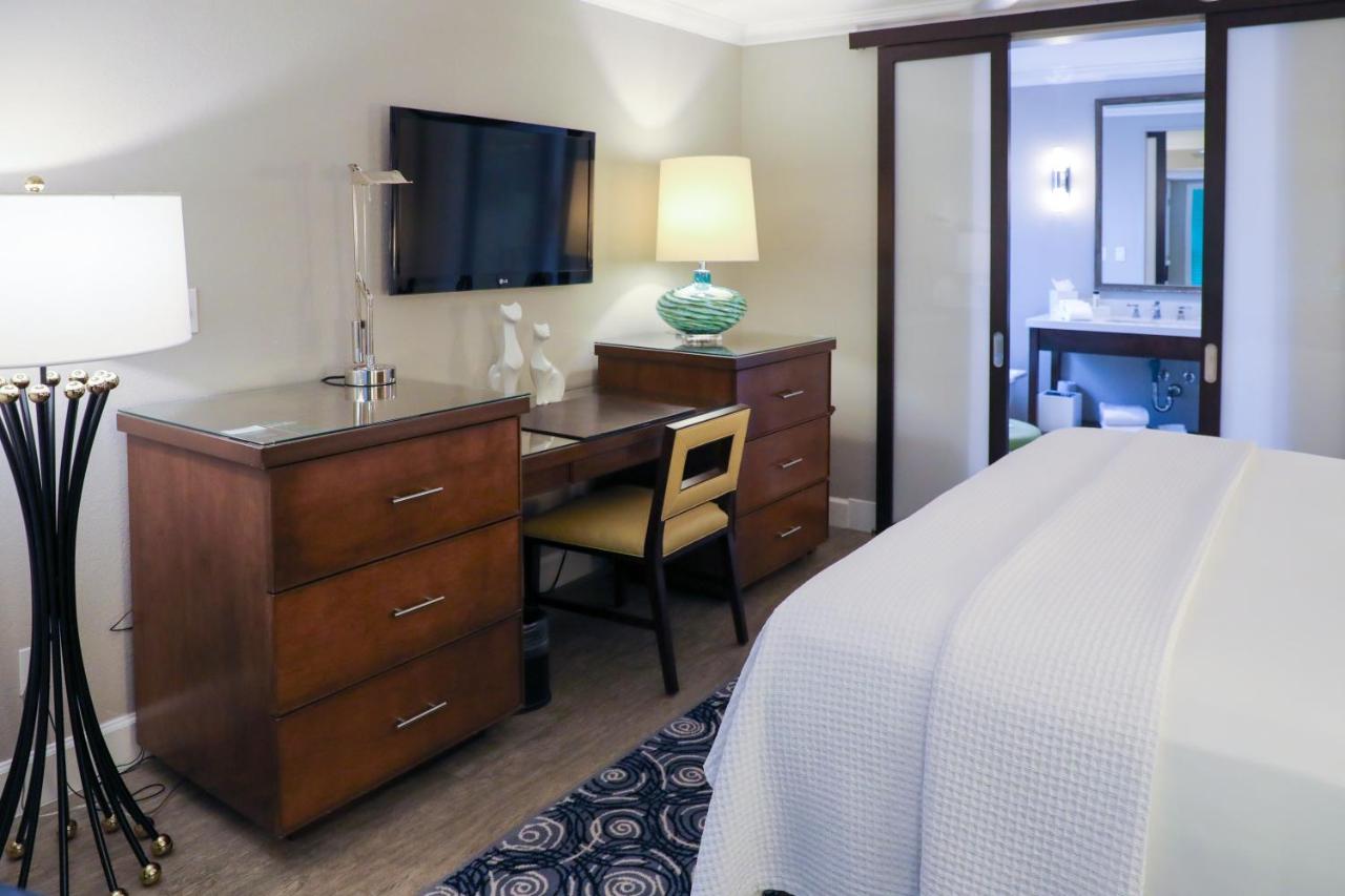 Deluxe Junior Suite at Almond Tree Inn Hotel - Adults Only