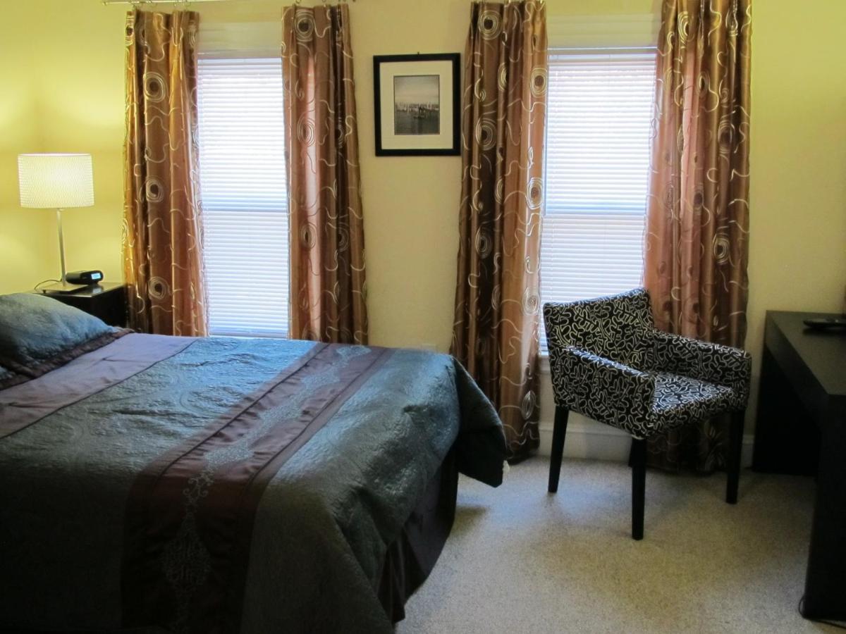 | Bowers House Bed and Breakfast