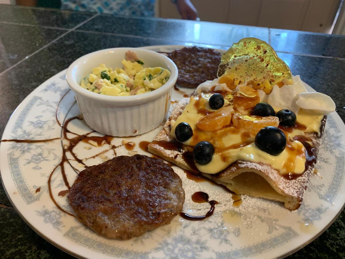 | Peace & Plenty Inn Bed and Breakfast Downtown St Augustine