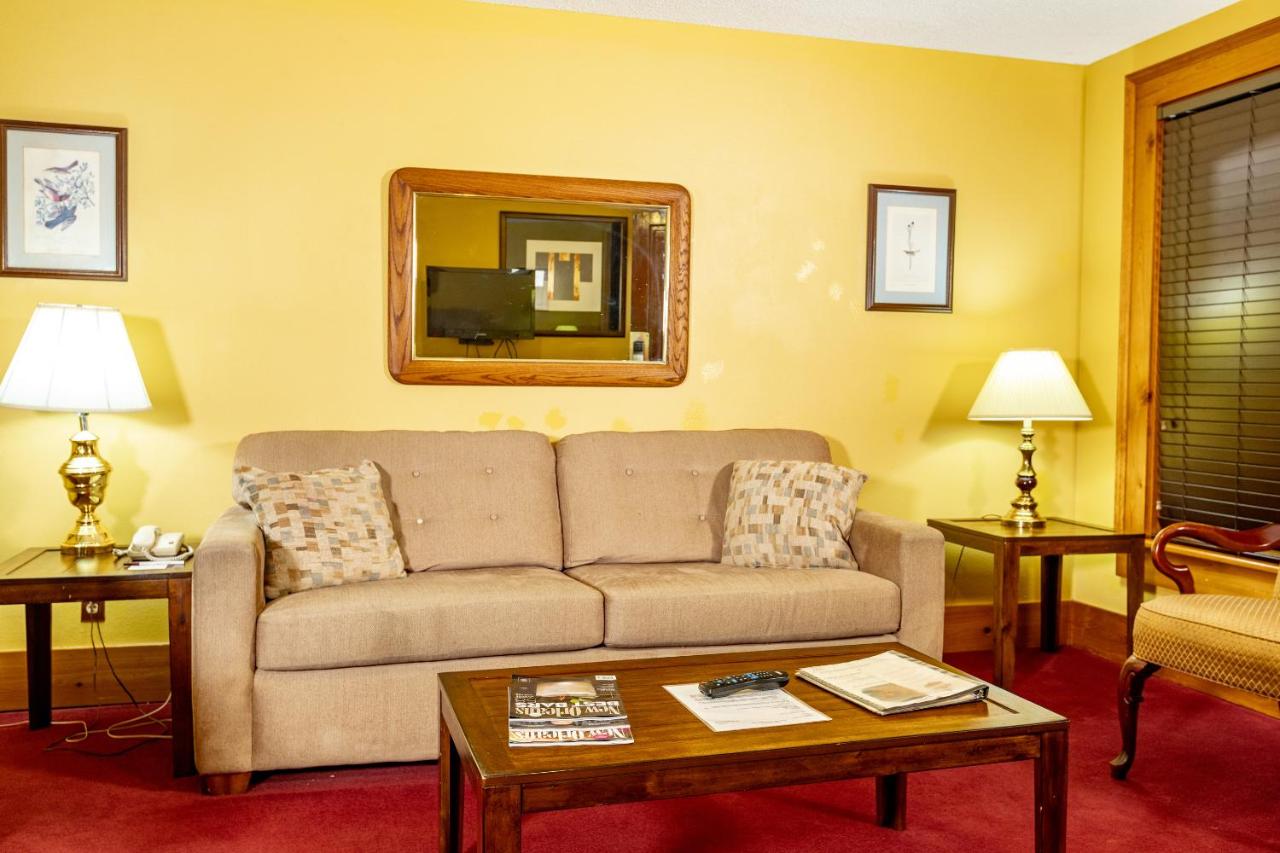 Superior Suite at Hotel de la Monnaie, French Quarter