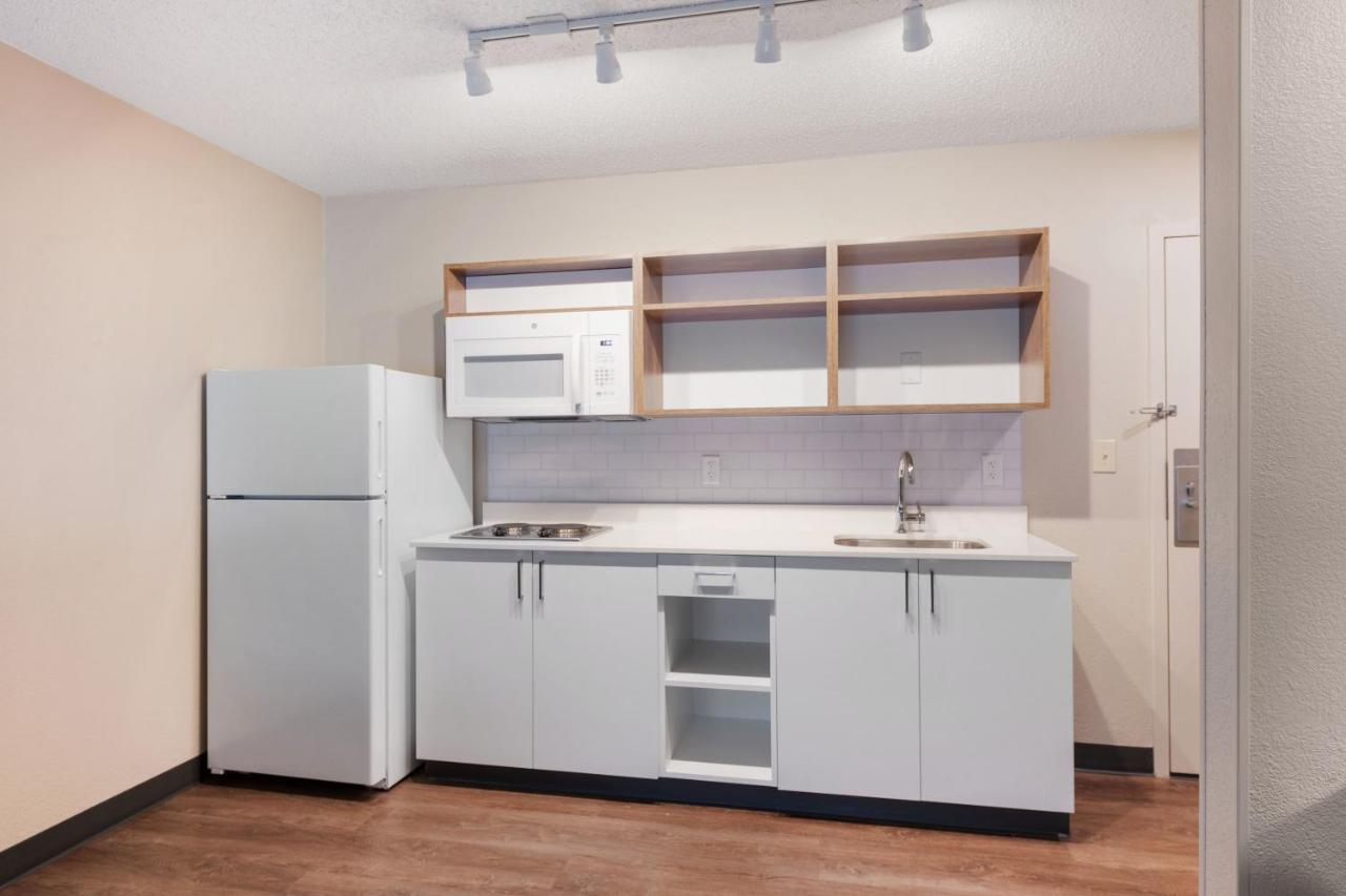 Studio with 1 King Bed - Non-Smoking at Extended Stay America Premier Suites Oakland Alameda