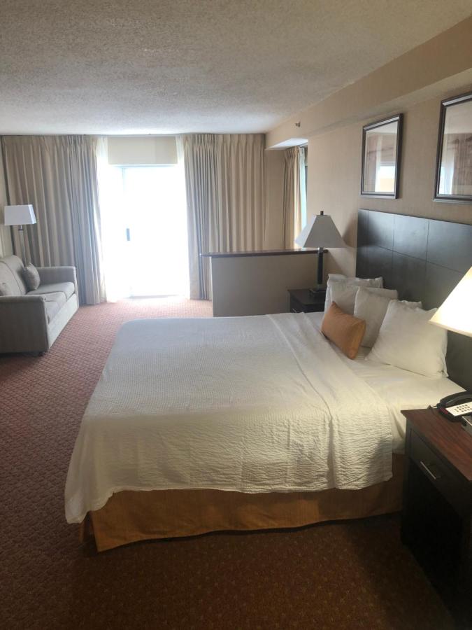 King Room with Kitchenette - South Building at Princess Bayside Beach Hotel