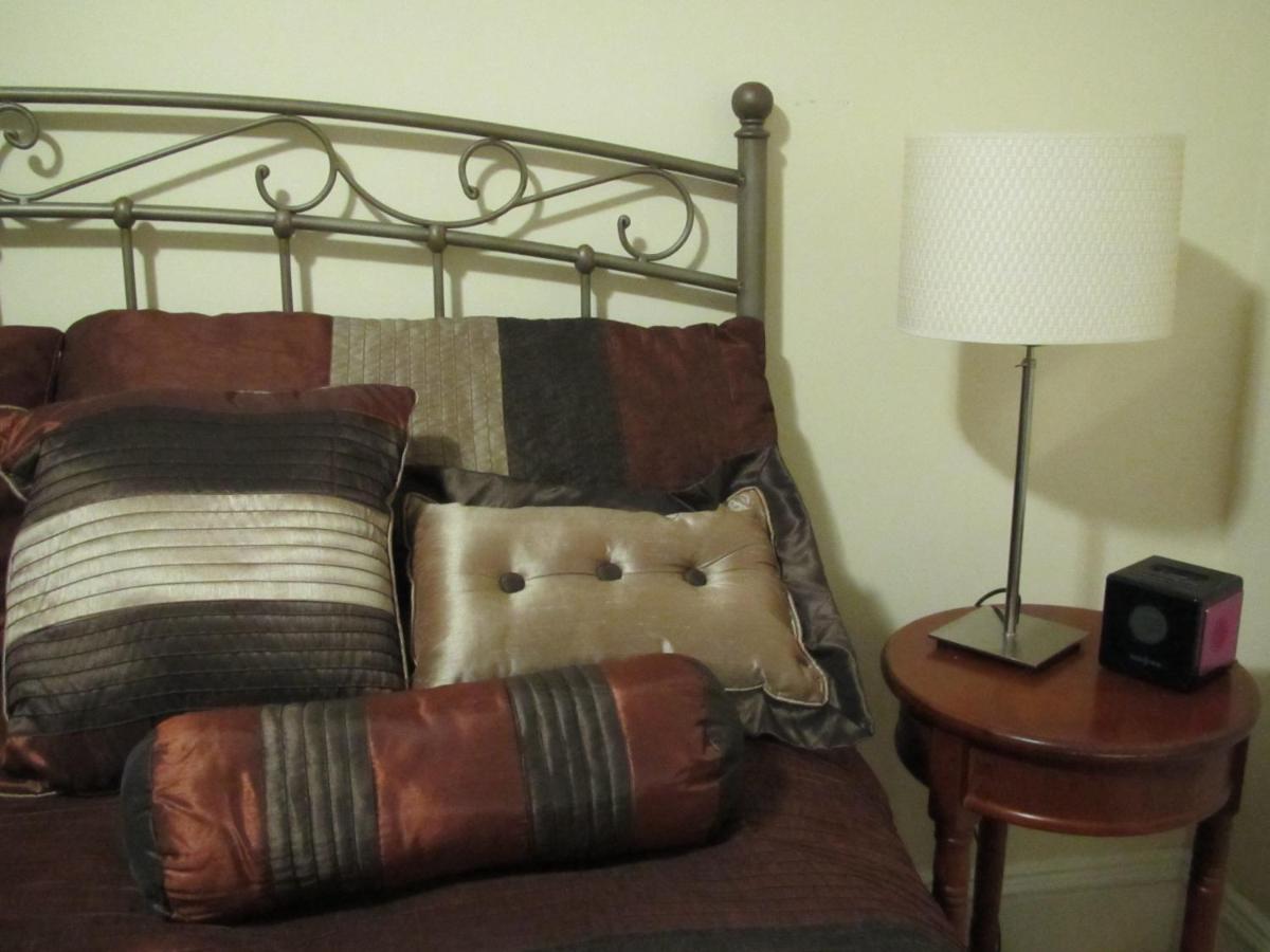 | Bowers House Bed and Breakfast