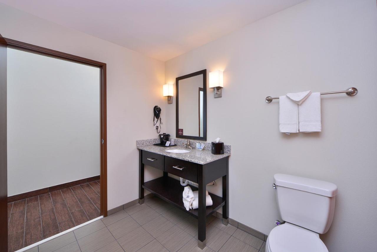 | Sleep Inn & Suites Austin – Tech Center