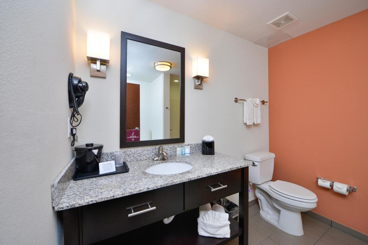 | Sleep Inn & Suites Austin – Tech Center