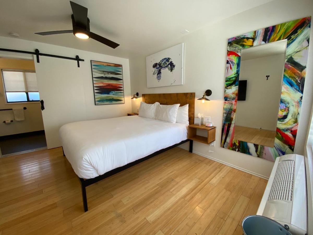 Double Room - Disability Access at Haley Hotel