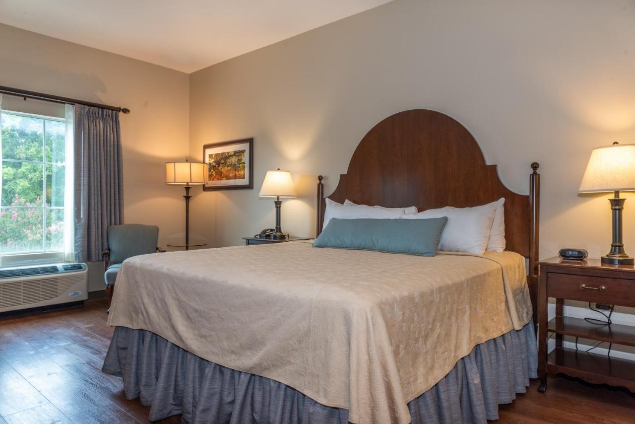Deluxe King Room at Chateau Saint Denis Hotel