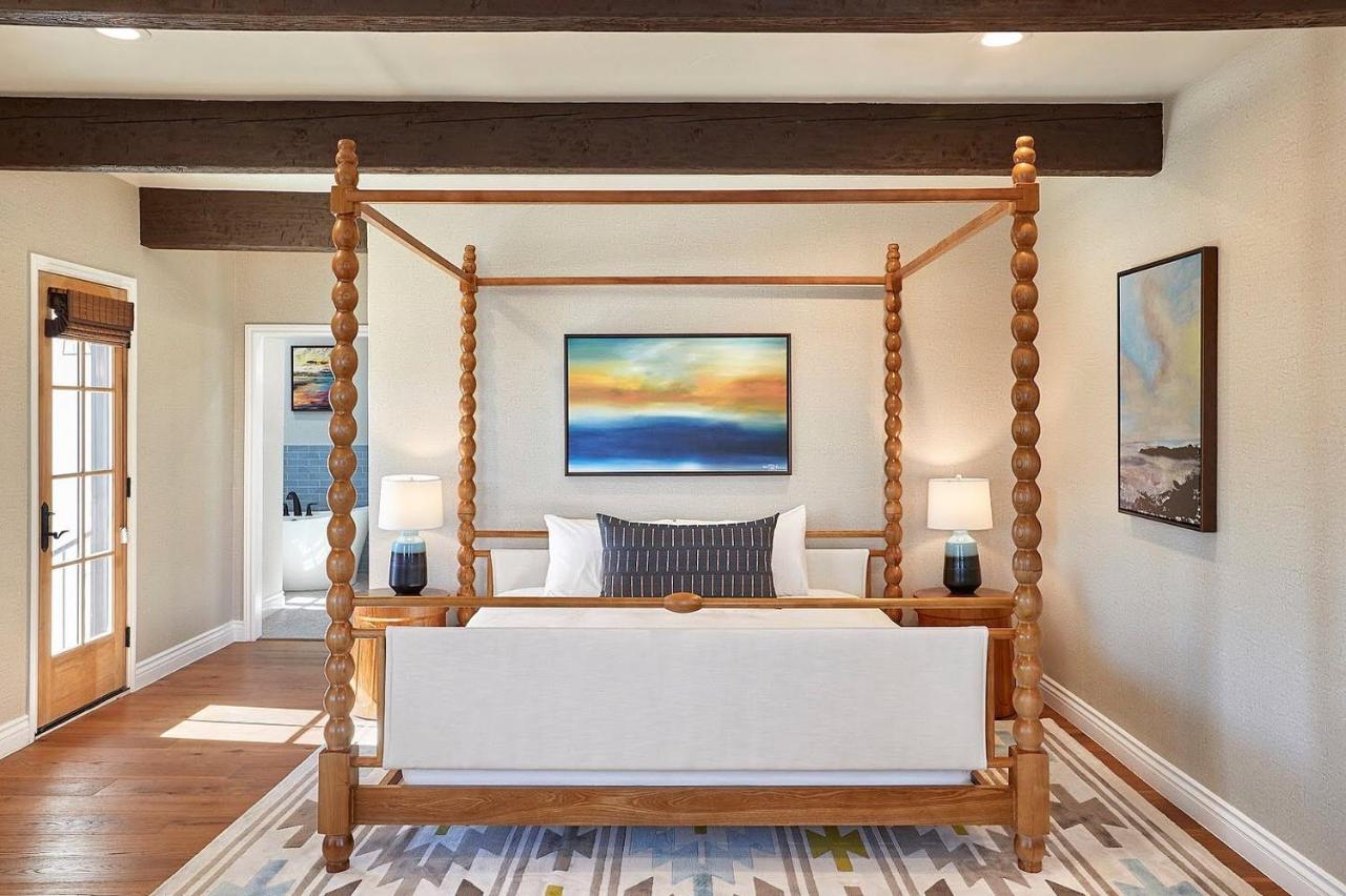 Three-Bedroom Penthouse at Zane Grey Pueblo Hotel