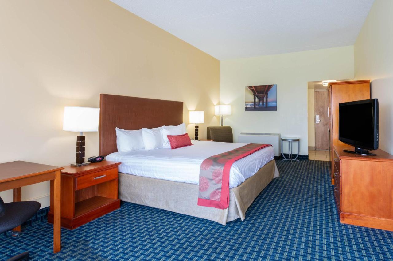 1 King Bed, First Floor Mobility Accessible Room, Ocean View, Non-Smoking at Ramada Plaza by Wyndham Virginia Beach Oceanfront