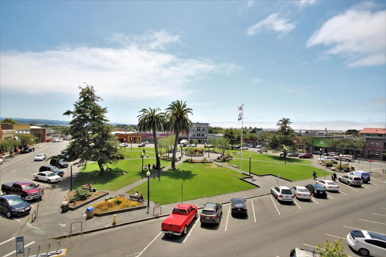 | Hotel Arcata