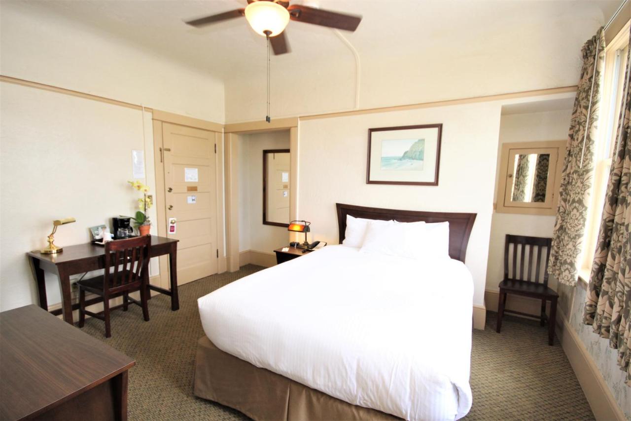 | Hotel Arcata