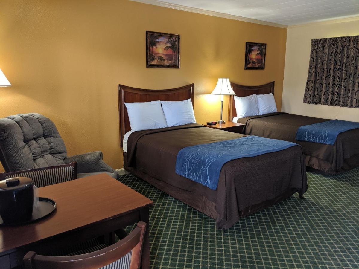 | Cheerio Inn - Glennville