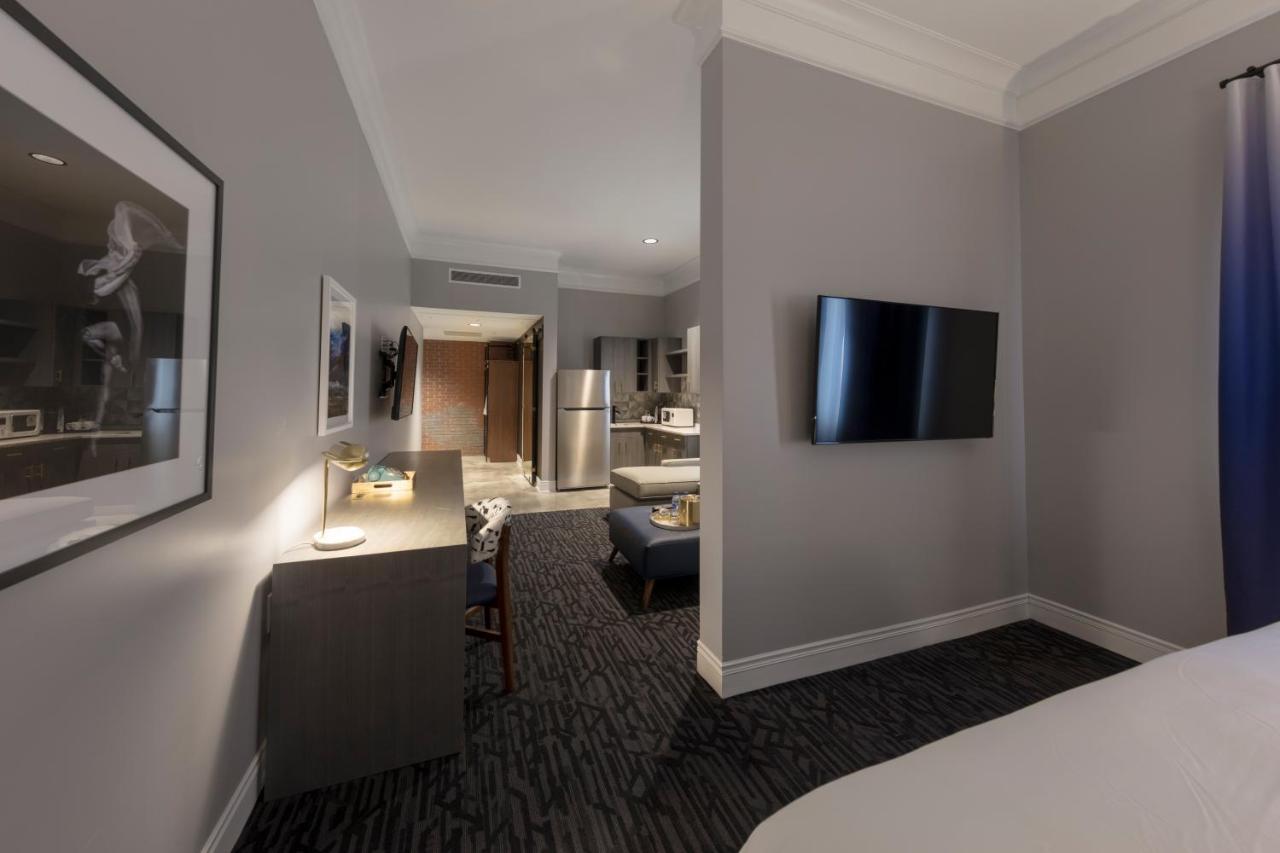 King Suite at Hotel Trundle