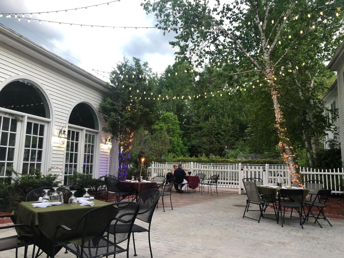 | Phoenix Inn Resort