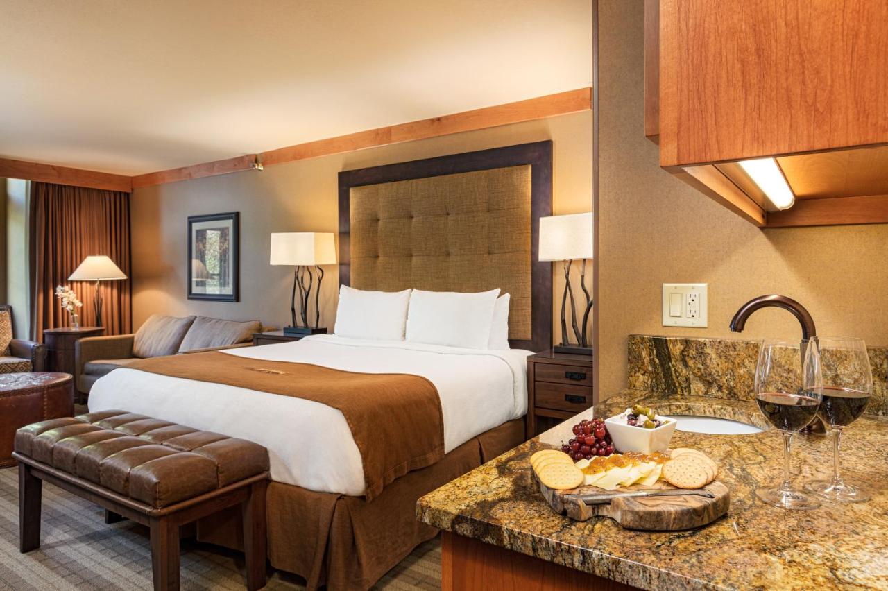 King Suite at The Wyoming Inn of Jackson Hole