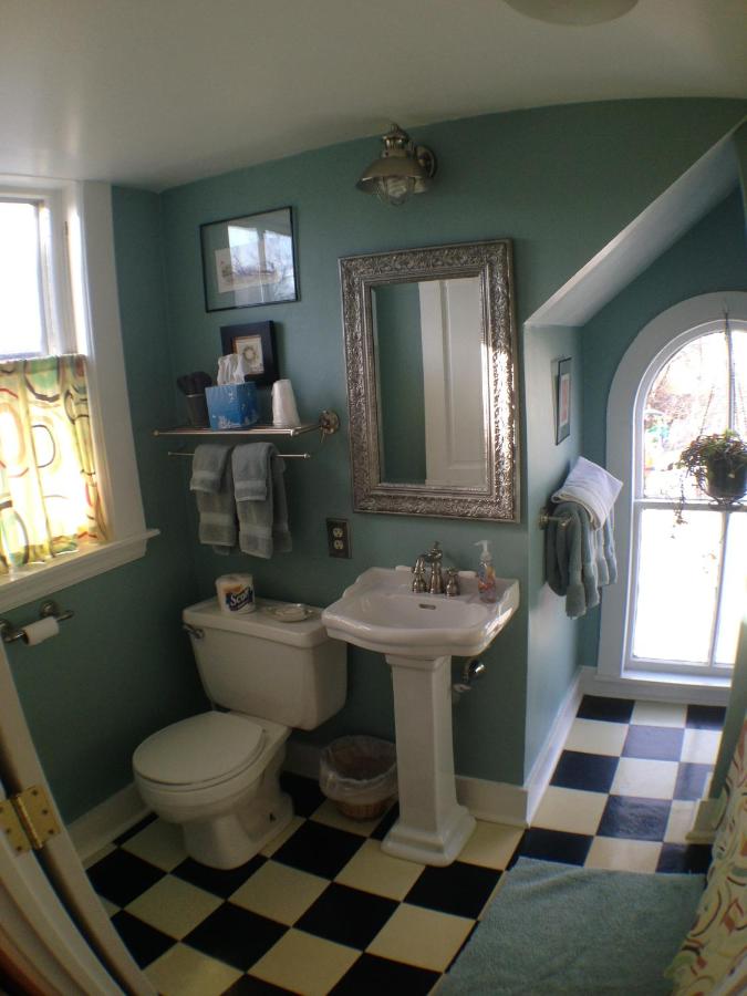 | Lantana House