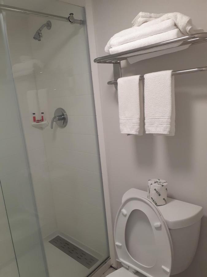 King Room - Non-Smoking at Travelodge by Wyndham Virginia Beach Bay Beach