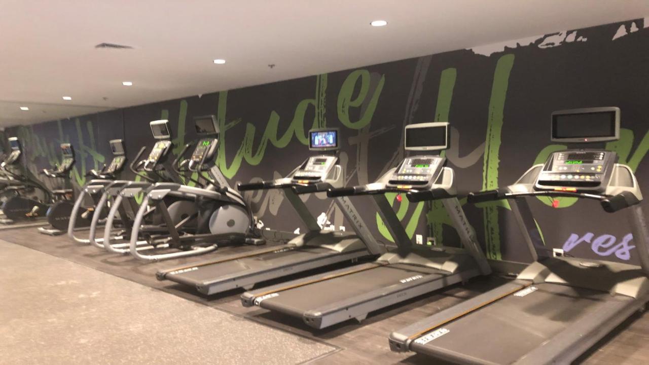 | Holiday Inn Roanoke - Valley View, an IHG Hotel