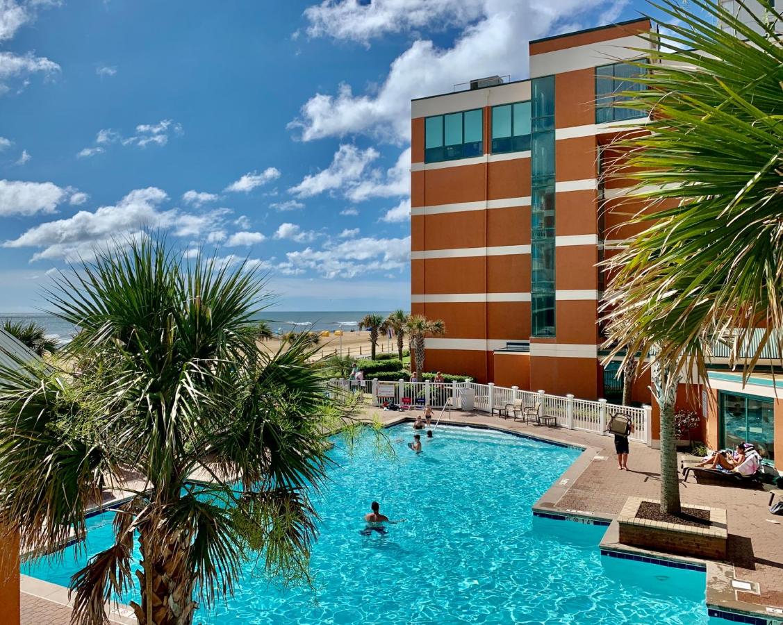 | Holiday Inn & Suites Virginia Beach North Beach, an IHG Hotel