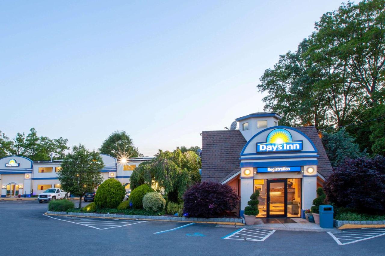 | Days Inn by Wyndham Nanuet / Spring Valley