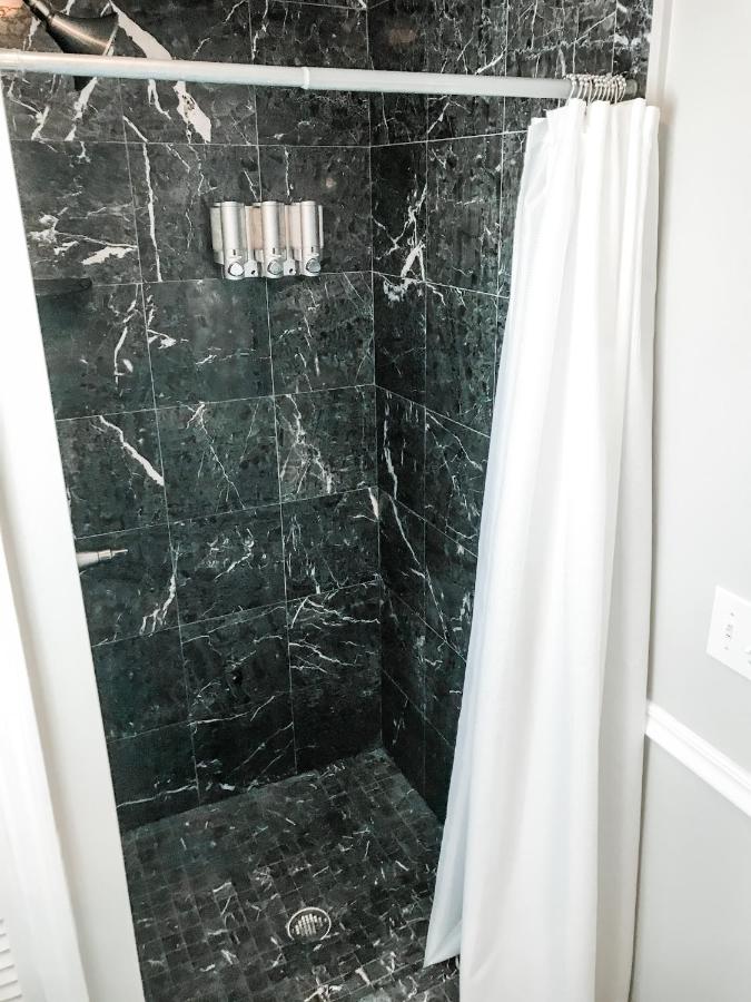| The Dahlonega Square Hotel & Villas