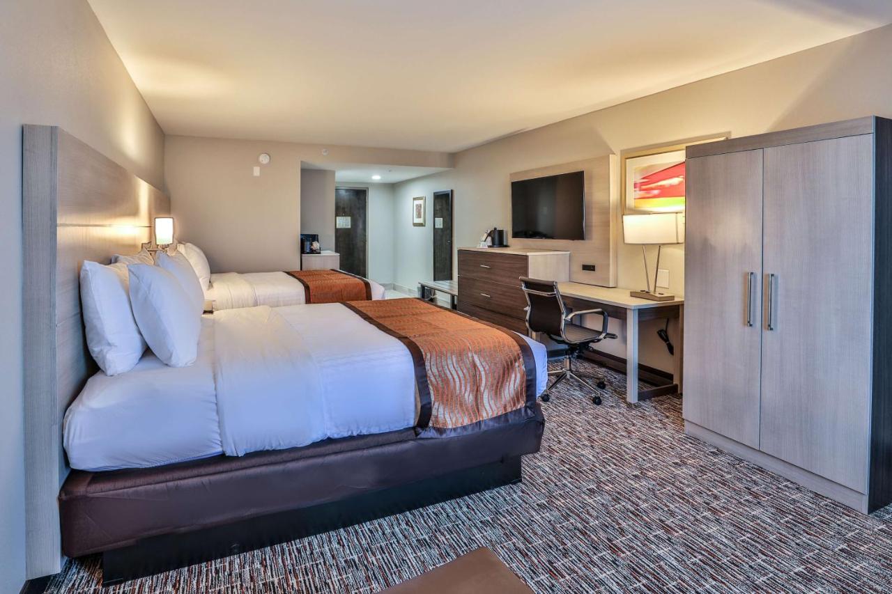 Queen Room with Two Queen Beds at Best Western Plus Executive Residency Nashville