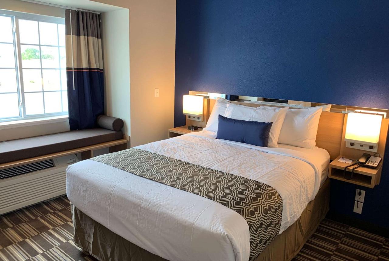  | Microtel Inn & Suites by Wyndham Fountain North