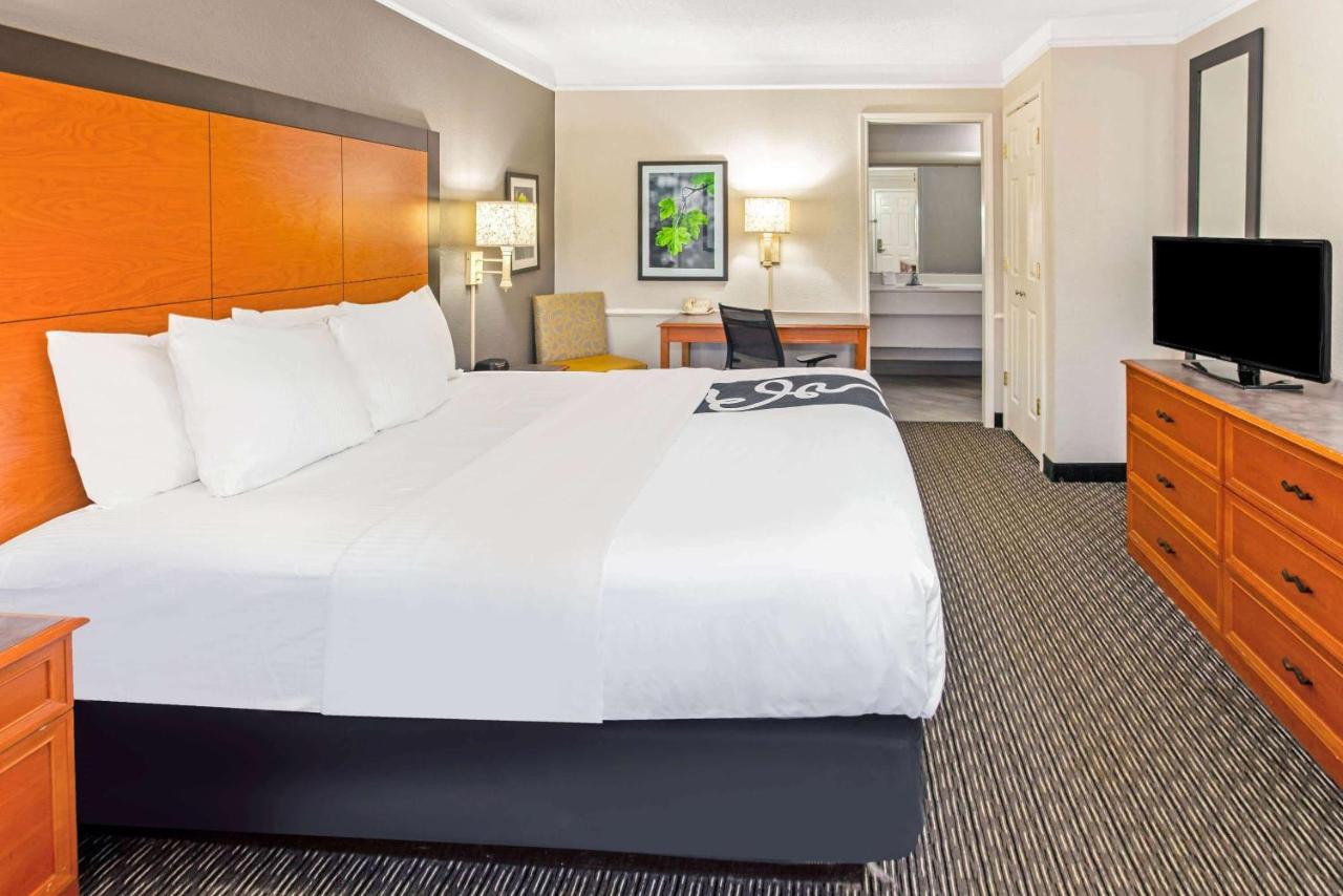 | La Quinta Inn by Wyndham Wichita Falls Event Center North