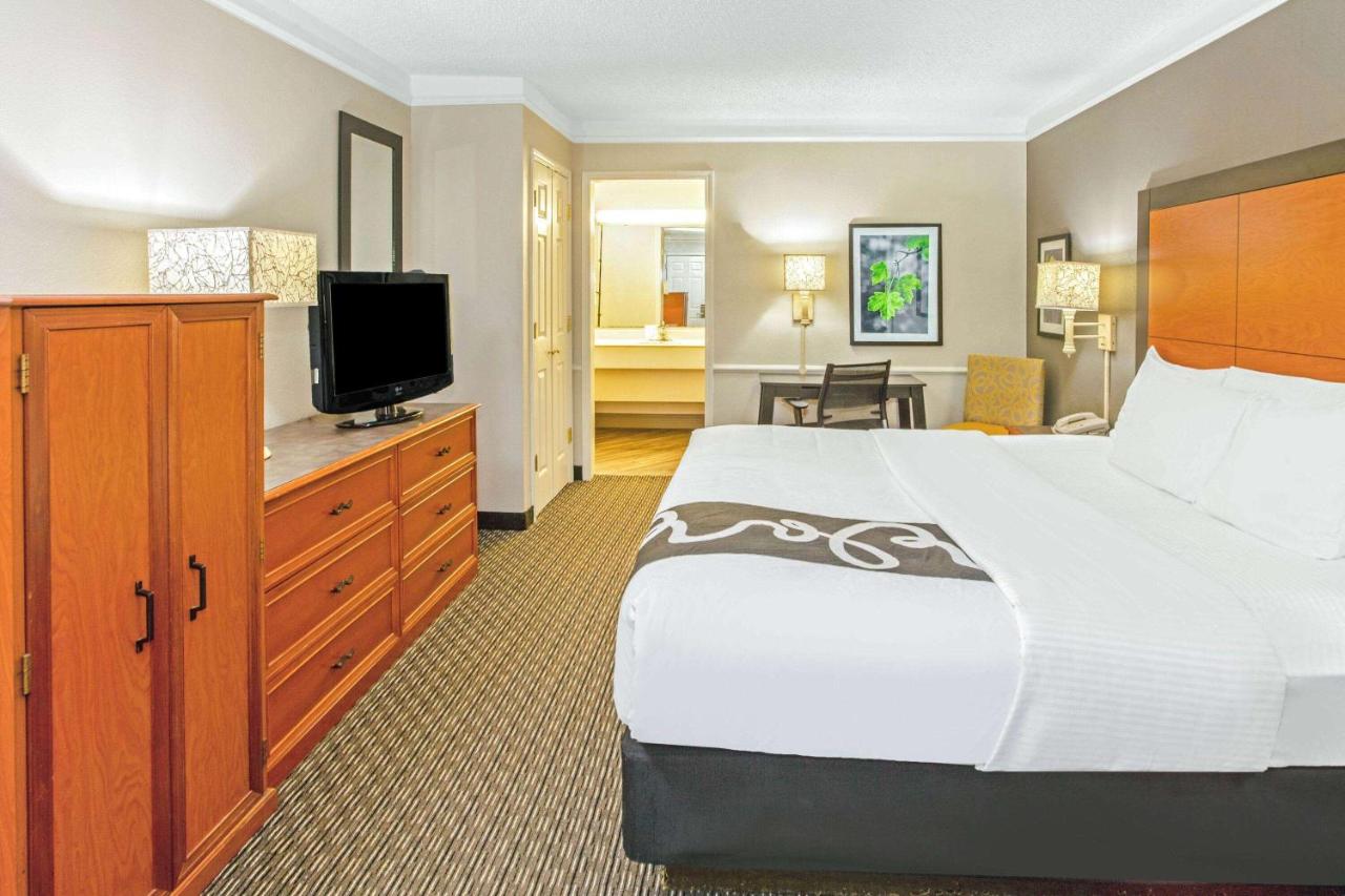 | La Quinta Inn by Wyndham Wichita Falls Event Center North