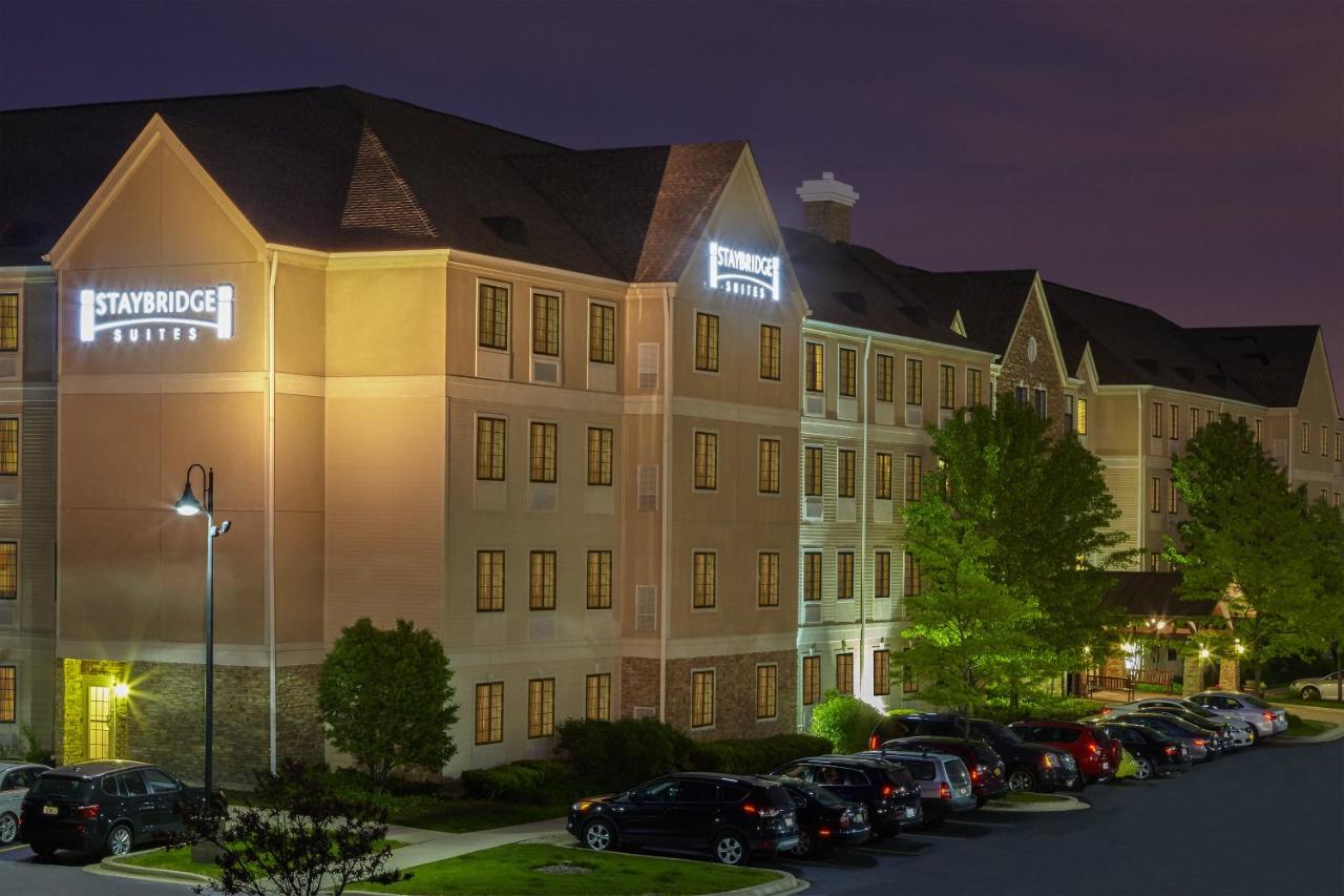  | Staybridge Suites Glenview, an IHG Hotel