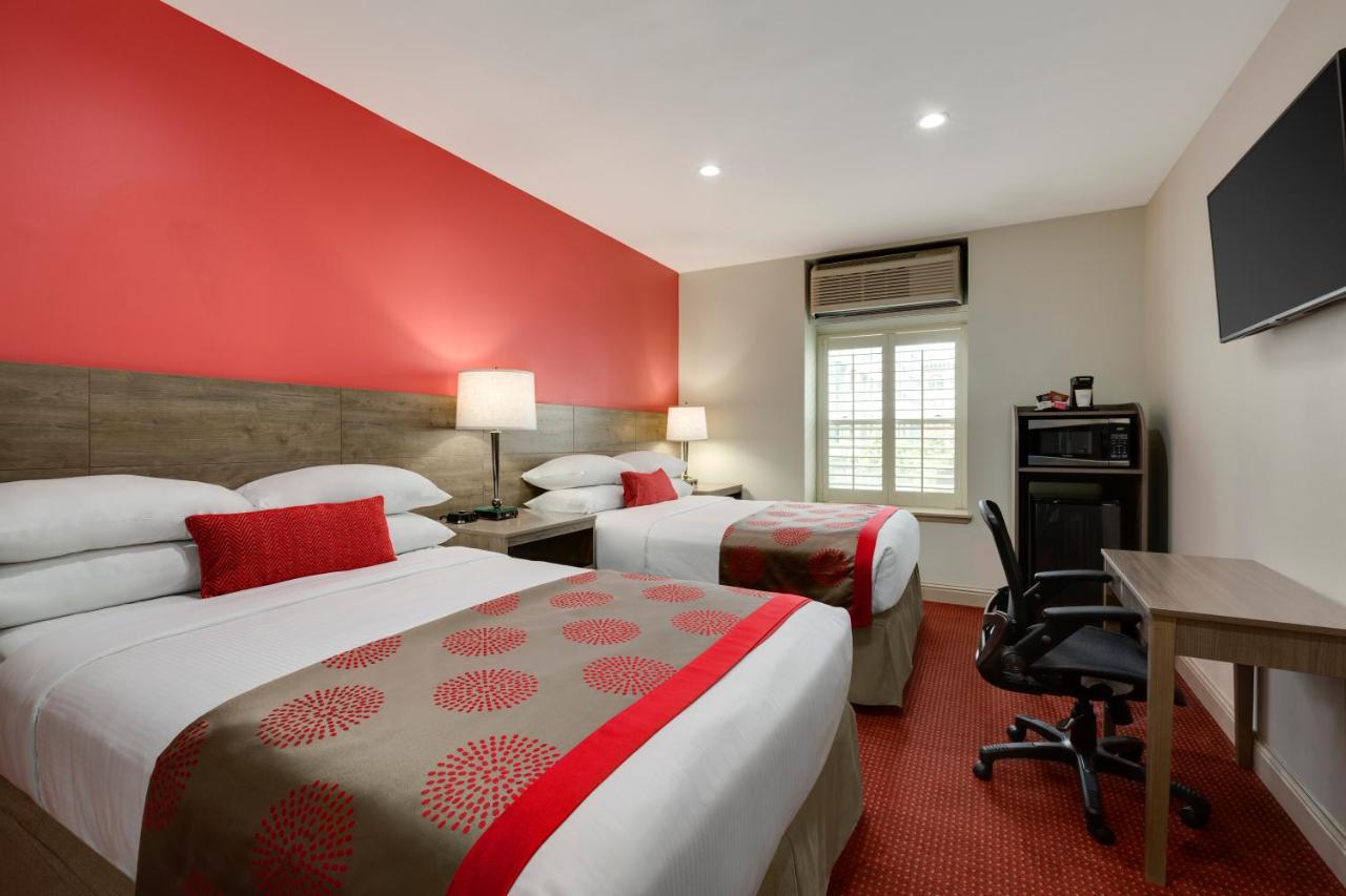 Double Room with Two Double Beds - Non-Smoking at Ramada by Wyndham Oakland Downtown City Center