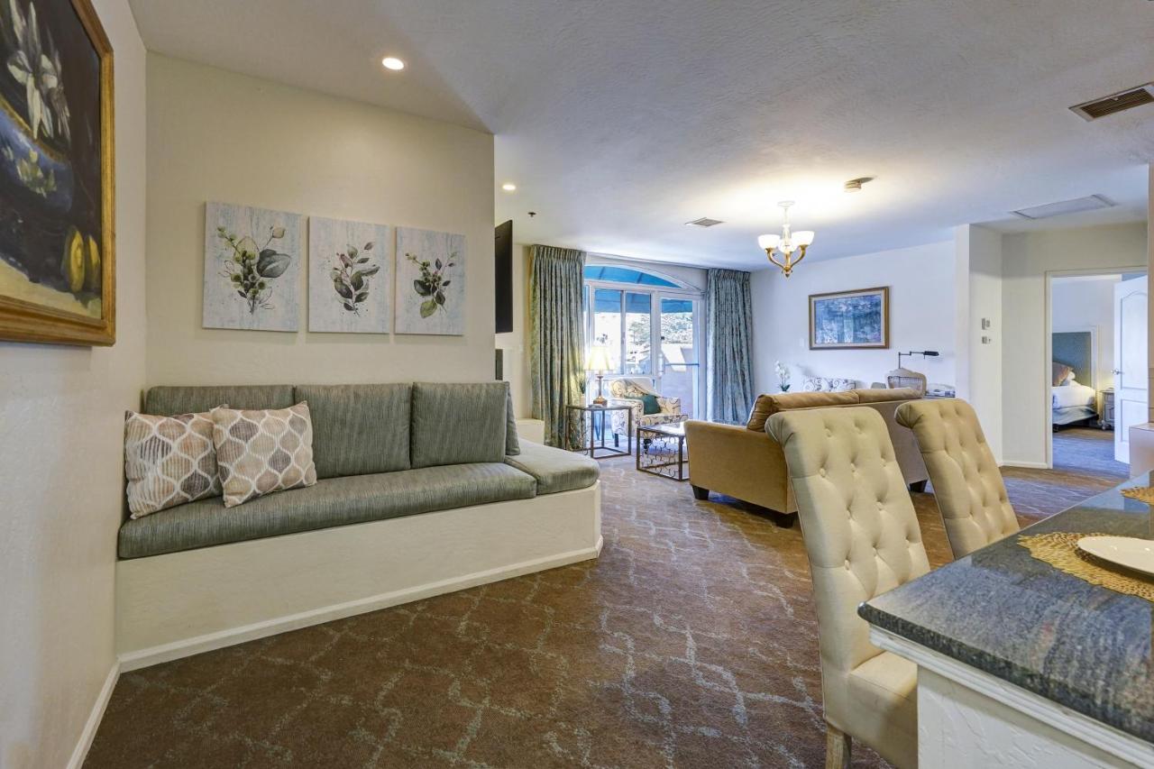 | Forest Villas Hotel