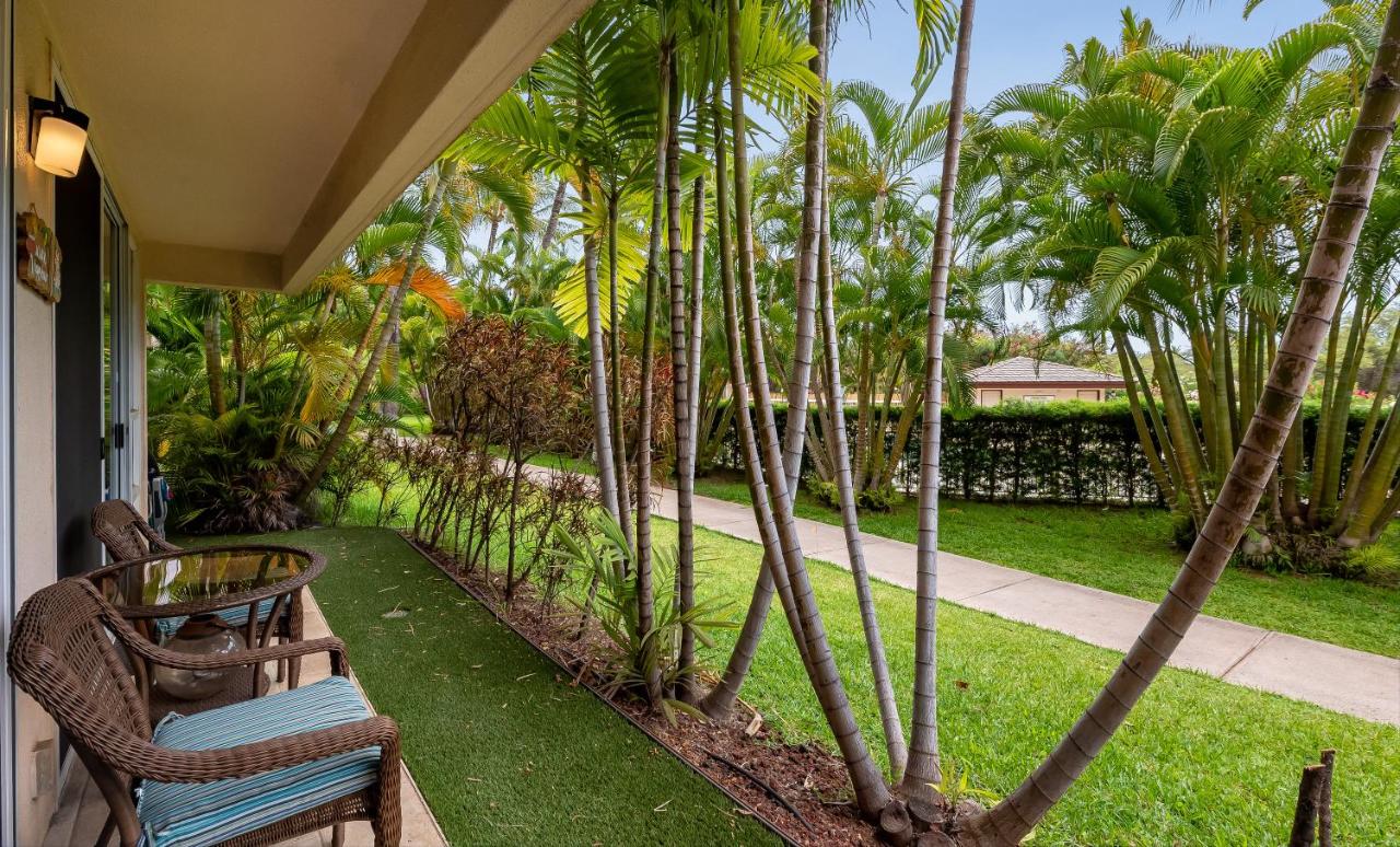 | Castle Maui Banyan