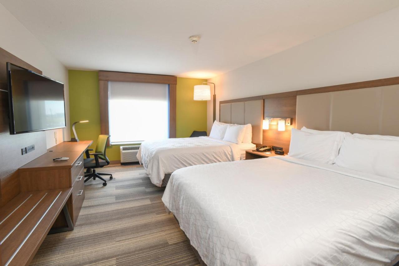 | Holiday Inn Express Hotel & Suites Richwood - Cincinnati South, an IHG Hotel